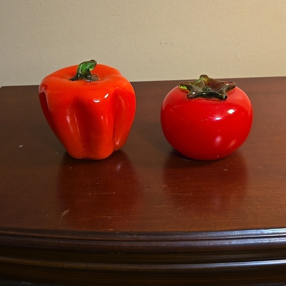 Glass Red Vegetables Pepper and Tomato Set of 2